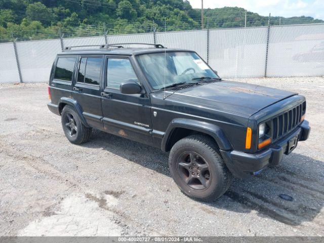  Salvage Jeep Cherokee