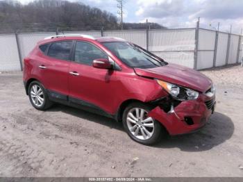  Salvage Hyundai TUCSON