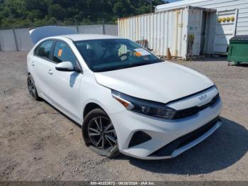  Salvage Kia Forte