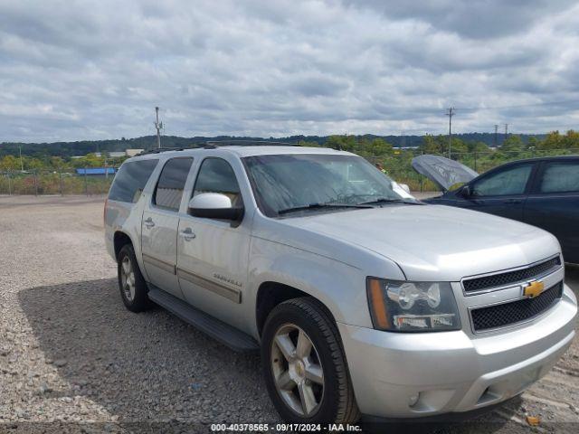  Salvage Chevrolet Suburban 1500