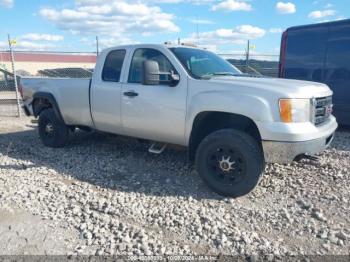  Salvage General Motors Sierra 3500HD