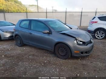  Salvage Volkswagen Golf