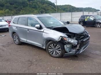  Salvage Mitsubishi Outlander