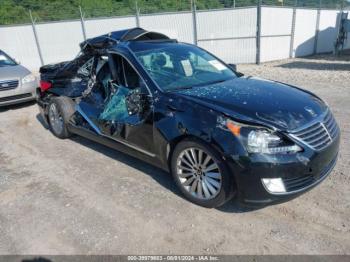  Salvage Hyundai Equus