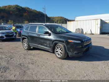  Salvage Jeep Cherokee