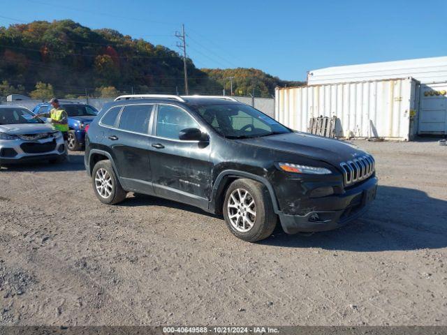  Salvage Jeep Cherokee