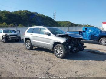  Salvage Jeep Grand Cherokee