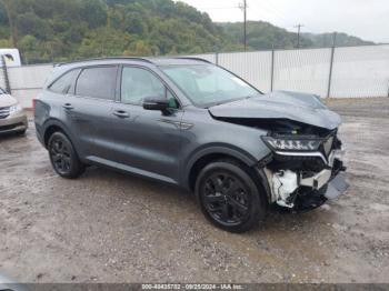  Salvage Kia Sorento