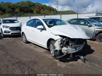  Salvage Mazda Mazda3