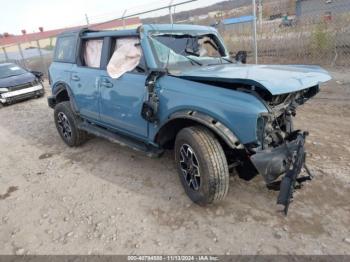  Salvage Ford Bronco