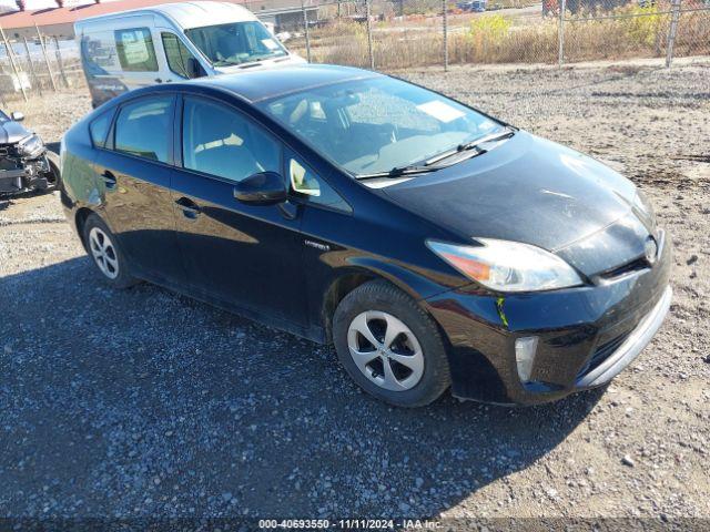  Salvage Toyota Prius