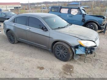  Salvage Chrysler 200