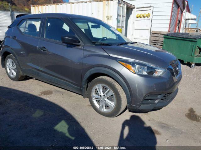  Salvage Nissan Kicks