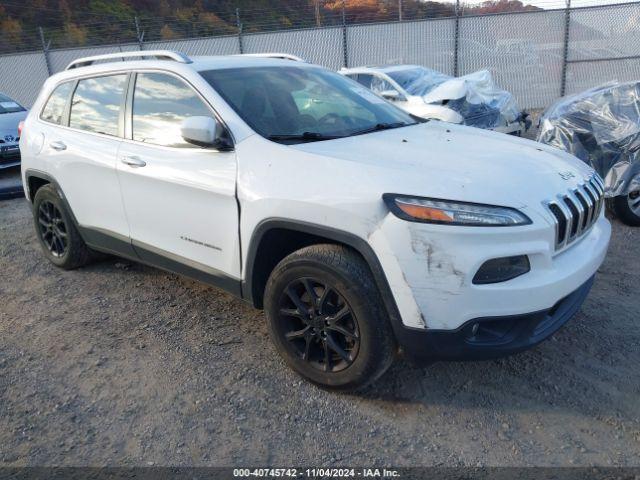  Salvage Jeep Cherokee