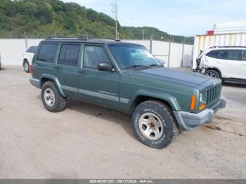  Salvage Jeep Cherokee