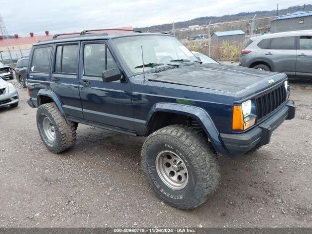  Salvage Jeep Cherokee