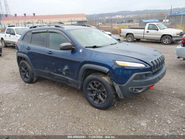  Salvage Jeep Cherokee