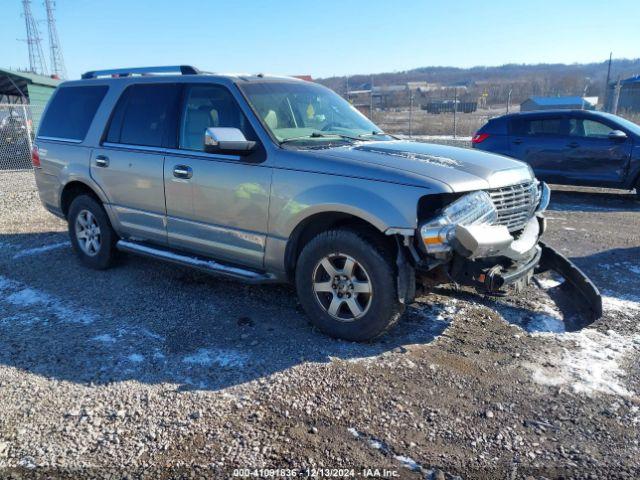  Salvage Lincoln Navigator