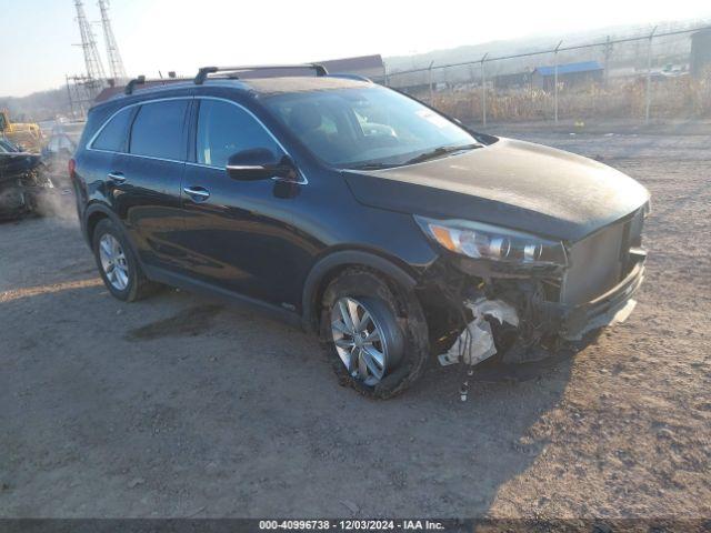  Salvage Kia Sorento