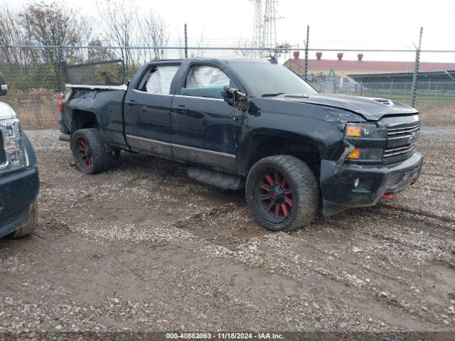  Salvage Chevrolet Silverado 2500