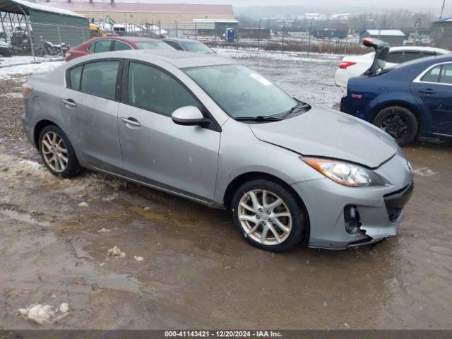  Salvage Mazda Mazda3