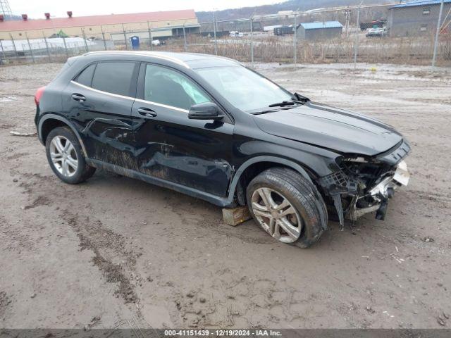  Salvage Mercedes-Benz GLA