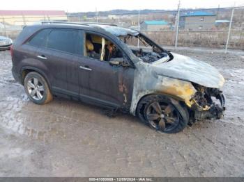  Salvage Kia Sorento