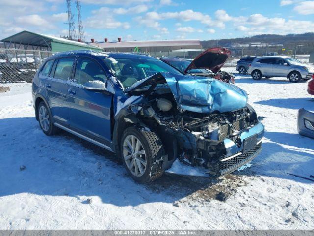  Salvage Volkswagen Golf