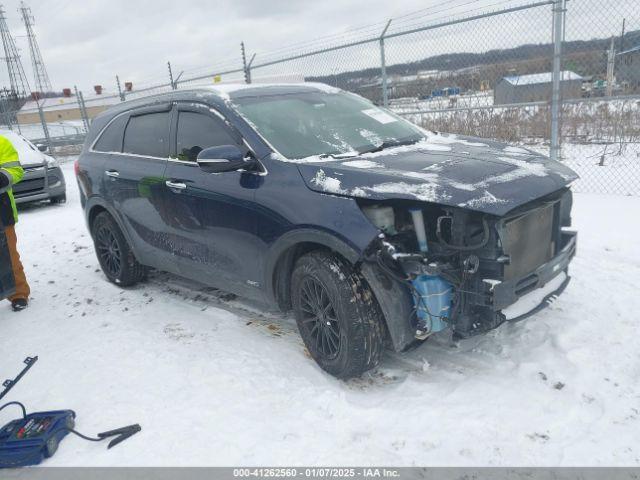  Salvage Kia Sorento