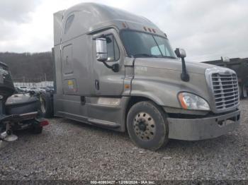  Salvage Freightliner Cascadia 125