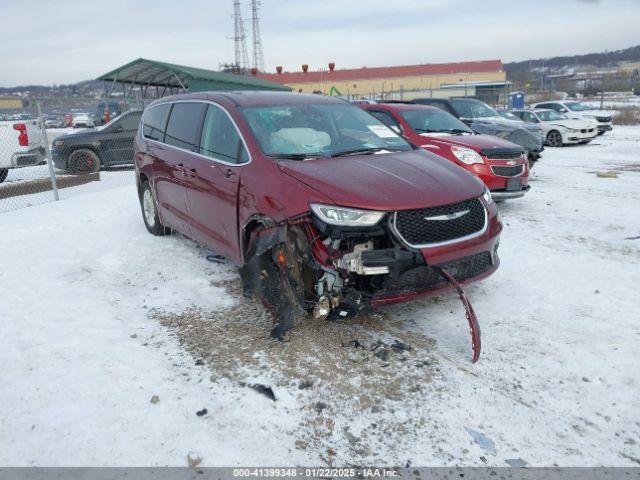  Salvage Chrysler Pacifica