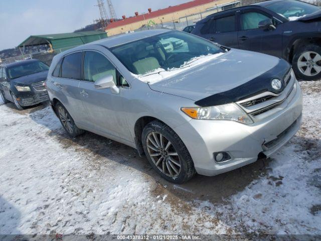  Salvage Toyota Venza