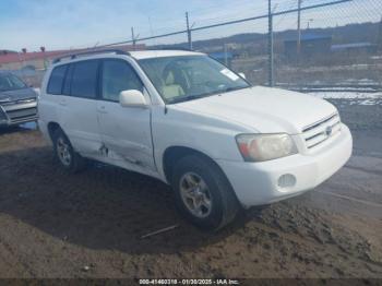  Salvage Toyota Highlander