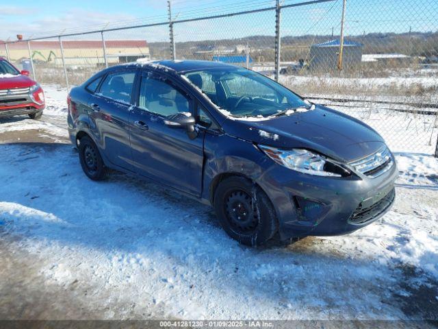  Salvage Ford Fiesta