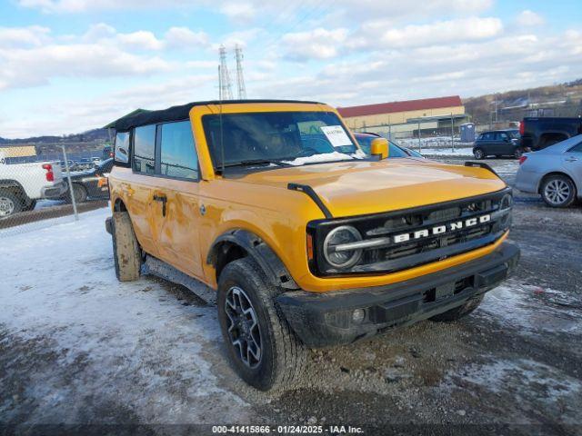  Salvage Ford Bronco