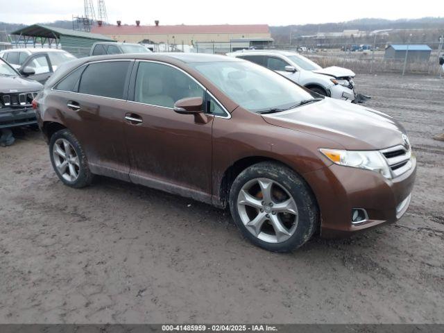  Salvage Toyota Venza