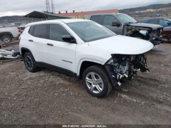  Salvage Jeep Compass