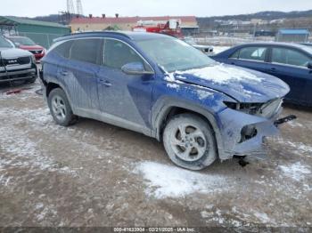  Salvage Hyundai TUCSON