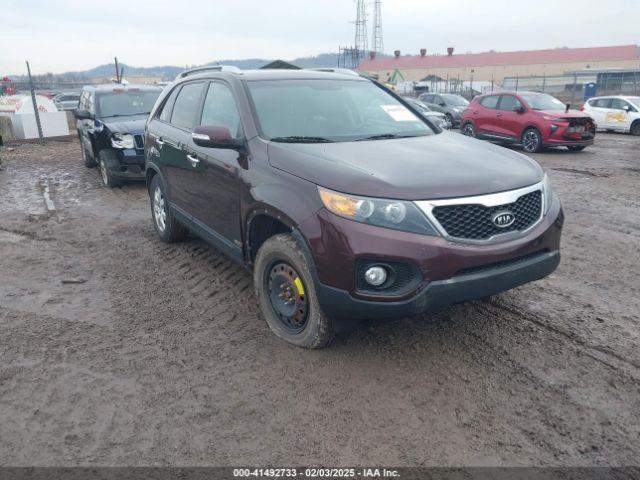  Salvage Kia Sorento