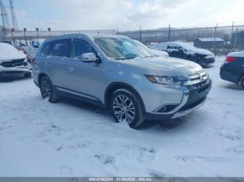  Salvage Mitsubishi Outlander