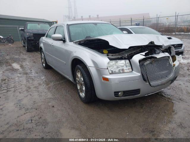  Salvage Chrysler 300