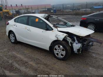  Salvage Kia Forte