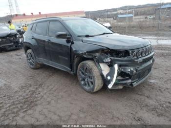  Salvage Jeep Compass