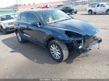  Salvage Porsche Cayenne