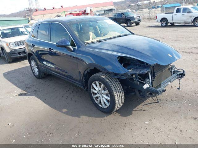  Salvage Porsche Cayenne