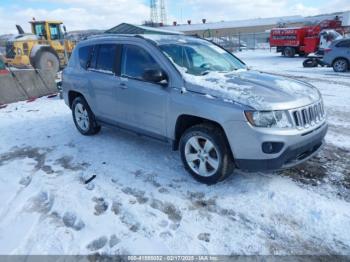  Salvage Jeep Compass