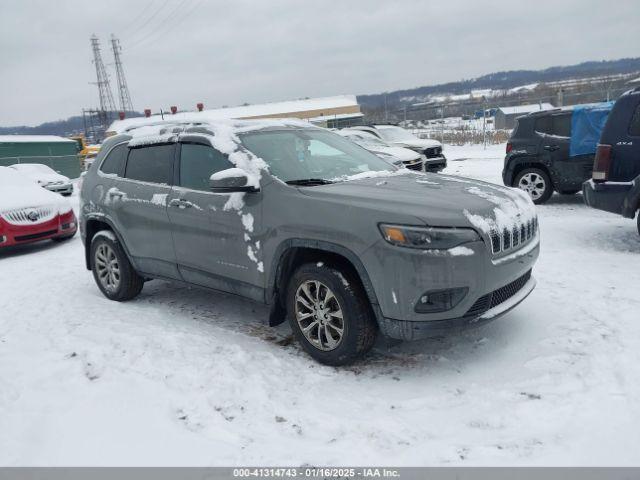  Salvage Jeep Cherokee