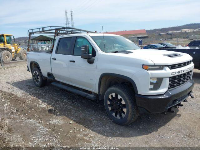  Salvage Chevrolet Silverado 2500