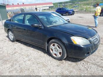  Salvage Nissan Altima