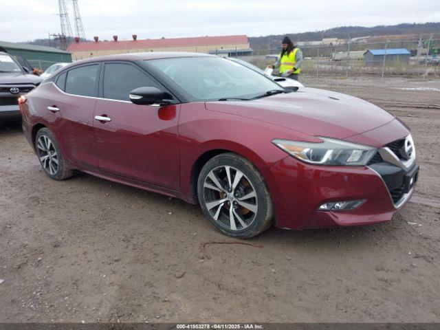  Salvage Nissan Maxima